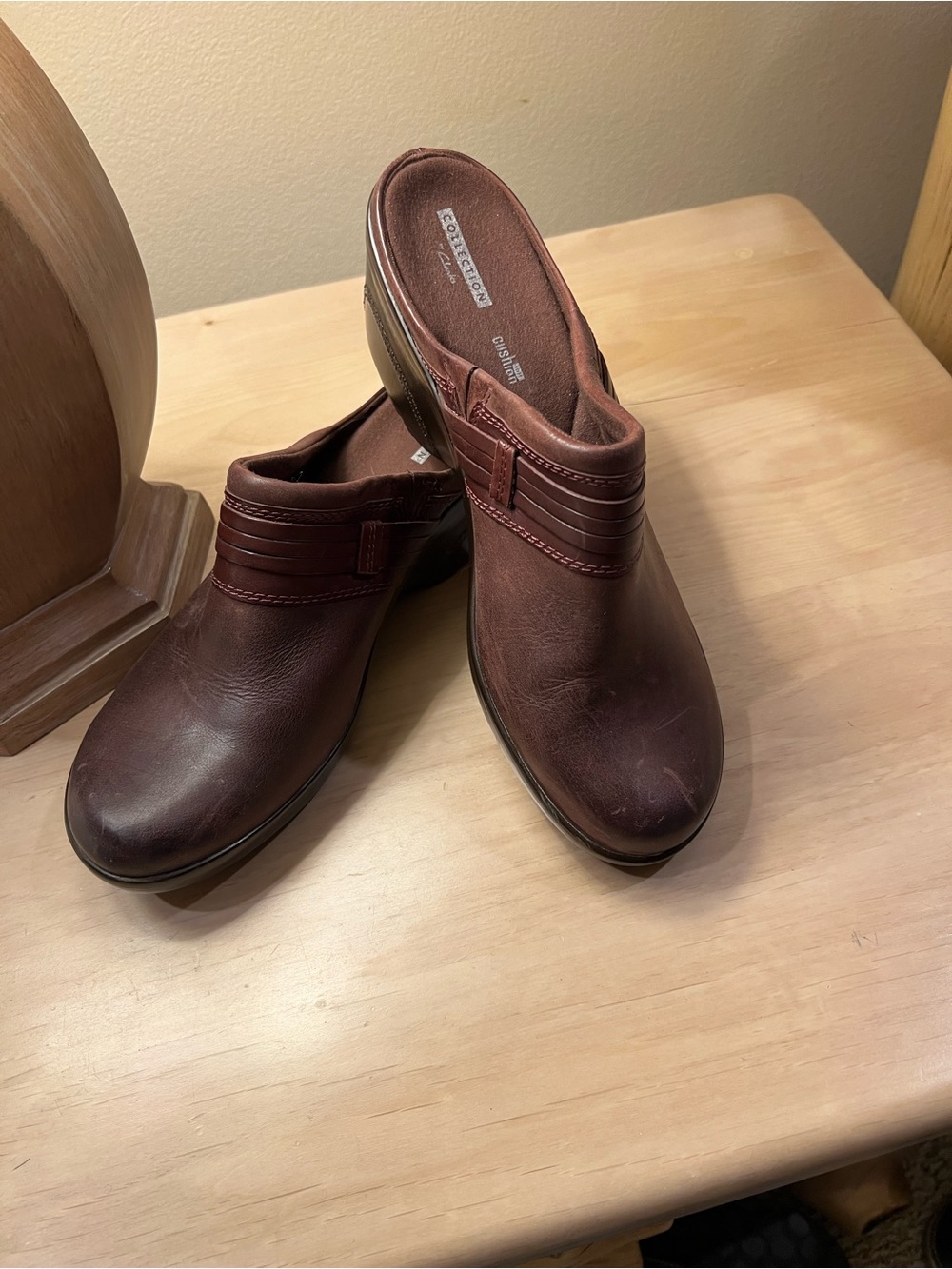 Clarks Women’s Slip-On Mule in Dark Brown Leather